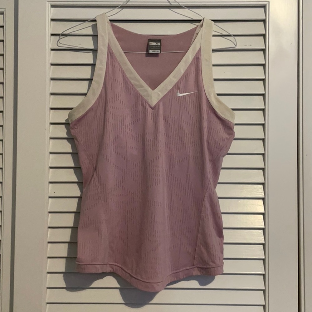 Nike dry fit tank top, size extra large and tall (XLT)